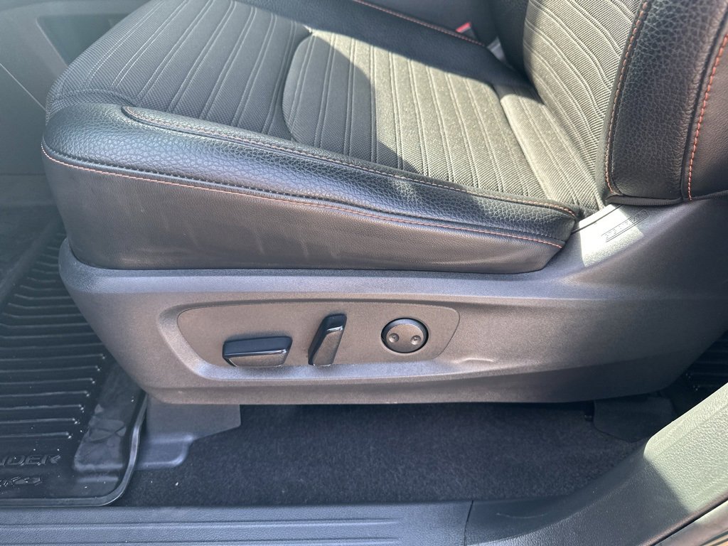 Used 2023 Nissan Pathfinder Rock Creek image 12