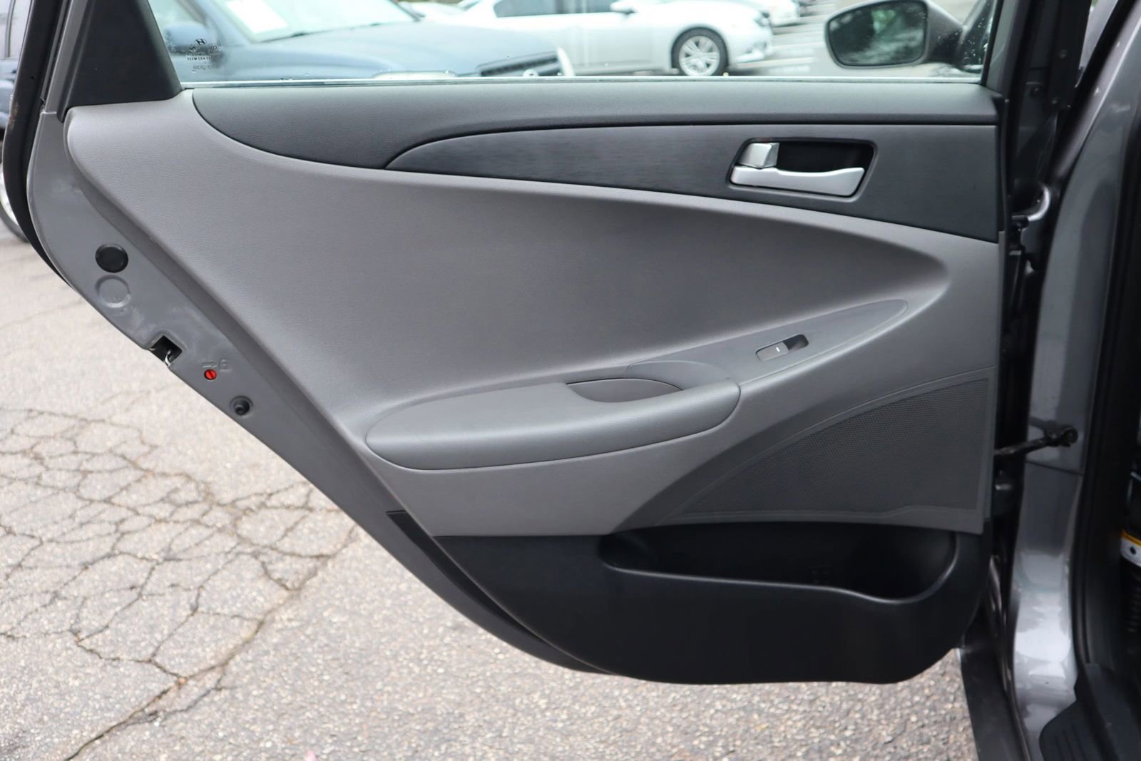 Used 2012 Hyundai Sonata GLS FWD image 10