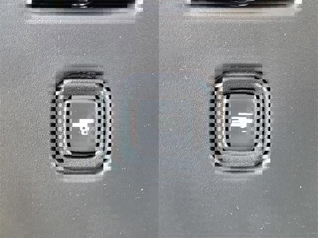 New 2025 GMC Savana 2500 Base w/ Driver Convenience Package image 13