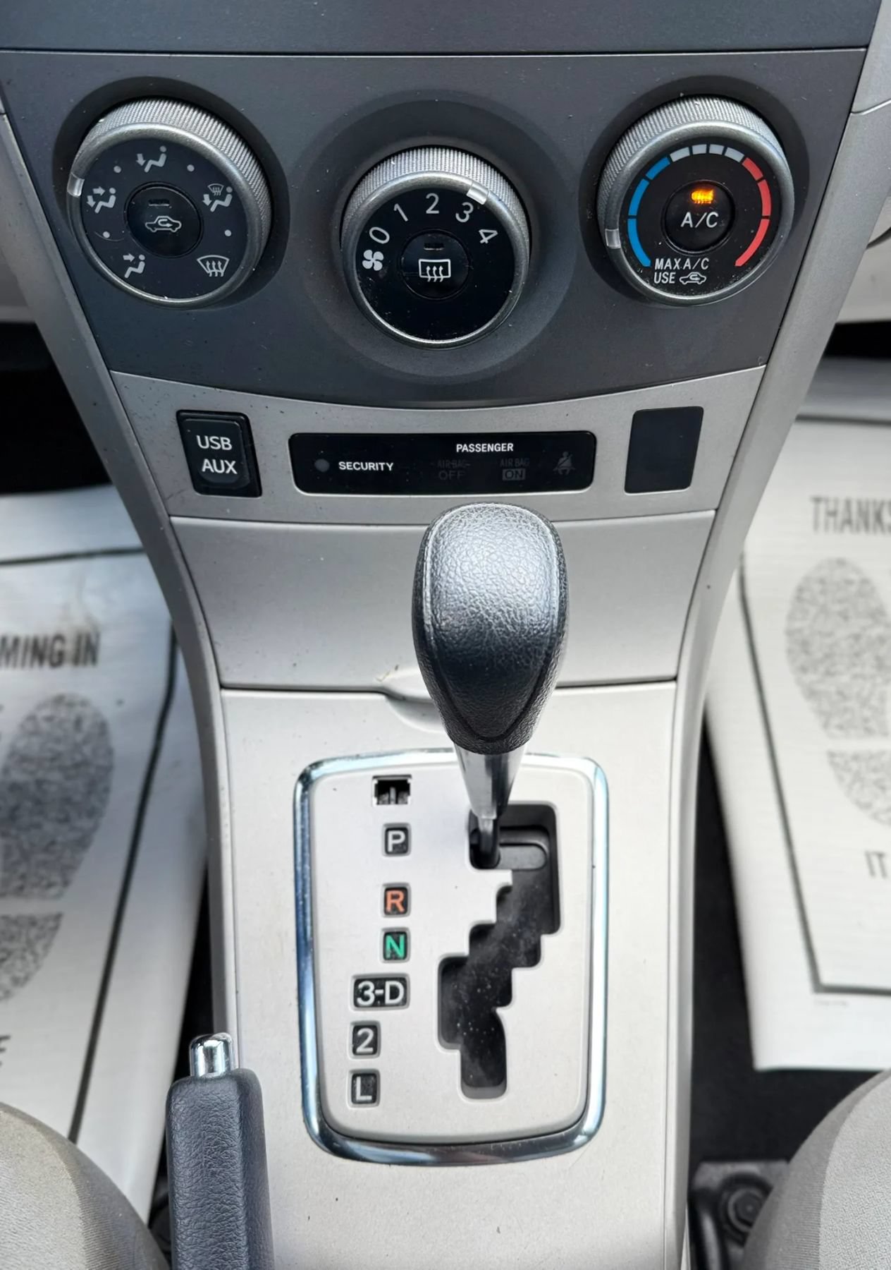 Used 2012 Toyota Corolla LE FWD image 16