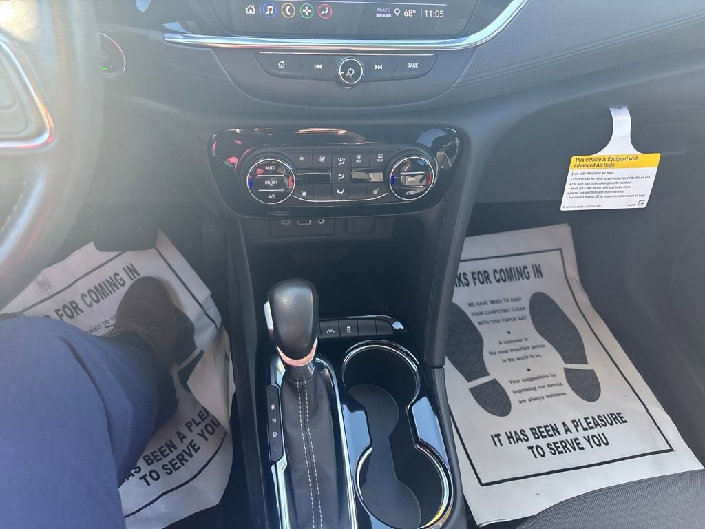 Used 2023 Buick Encore GX Select w/ Sport Touring Package image 24