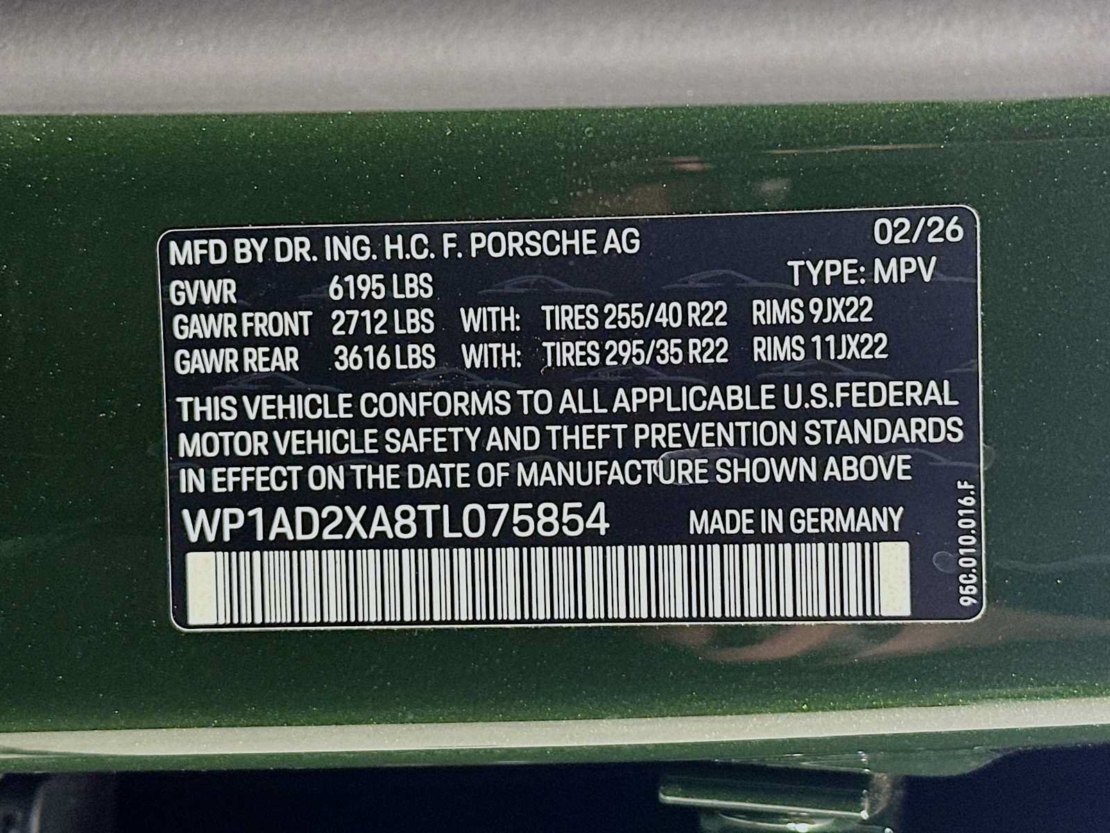 New 2026 Porsche Macan Electric RWD image 32