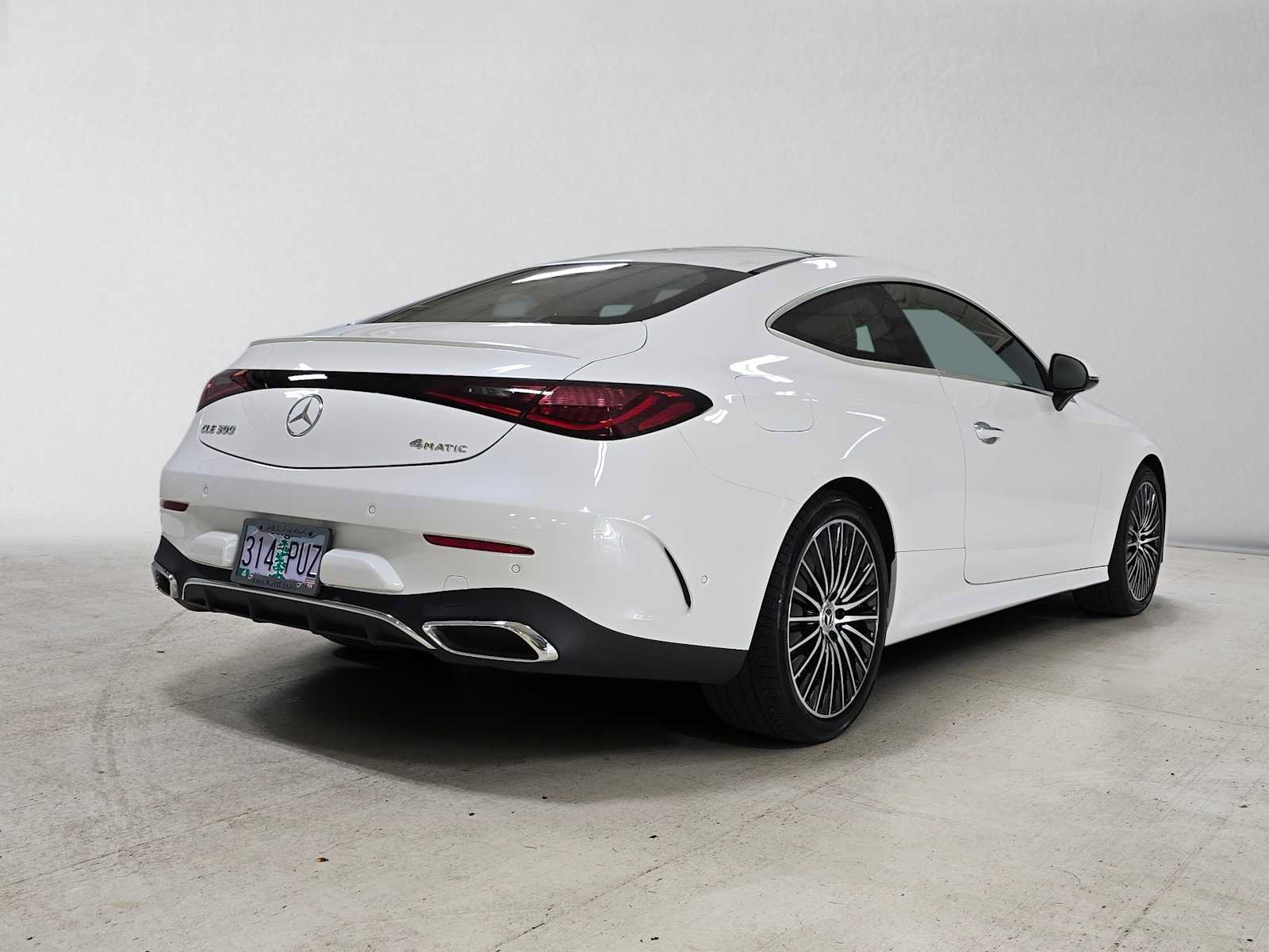 Used 2024 Mercedes-Benz CLE 300 4MATIC Coupe image 3