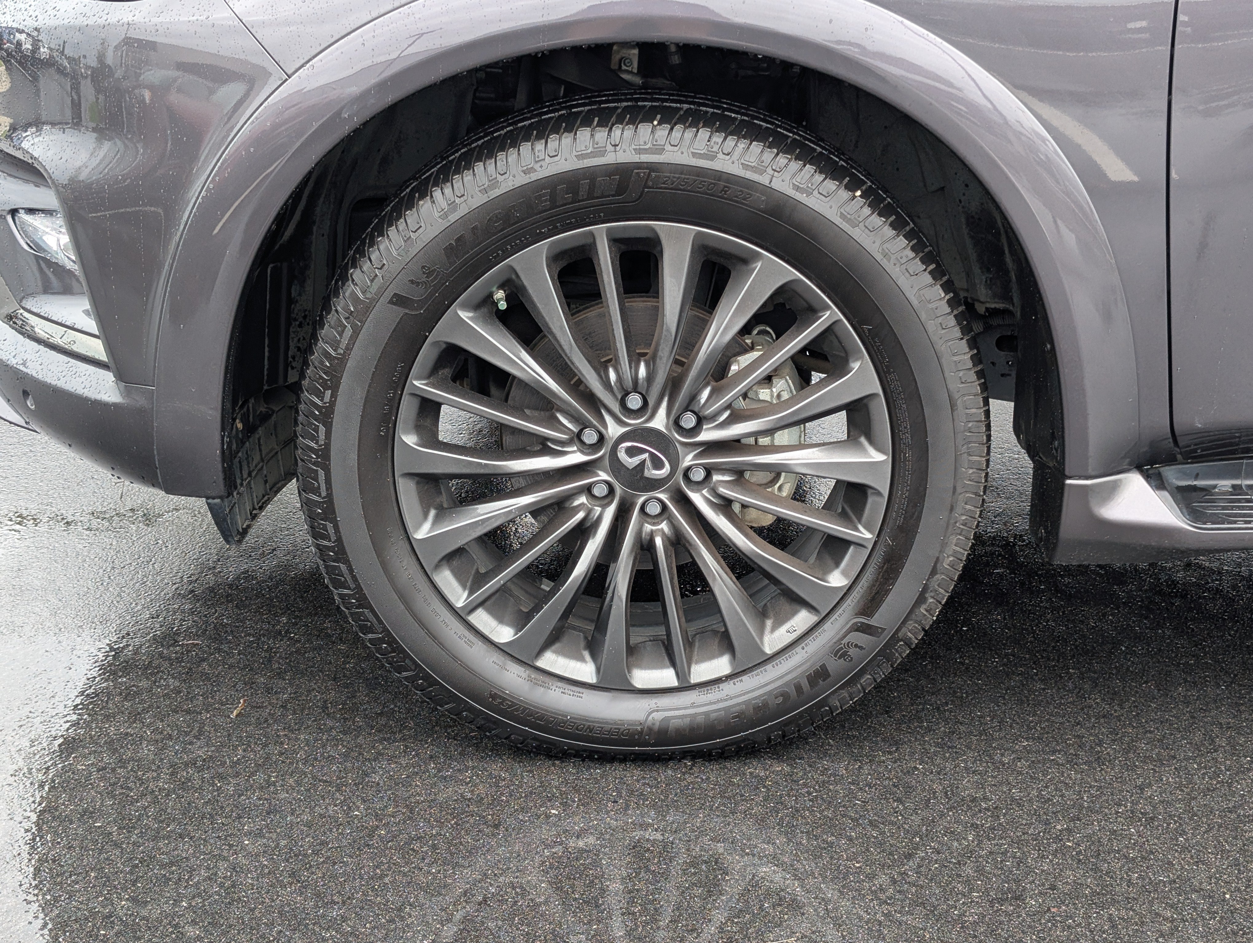 Used 2024 INFINITI QX80 Sensory AWD/4WD image 13