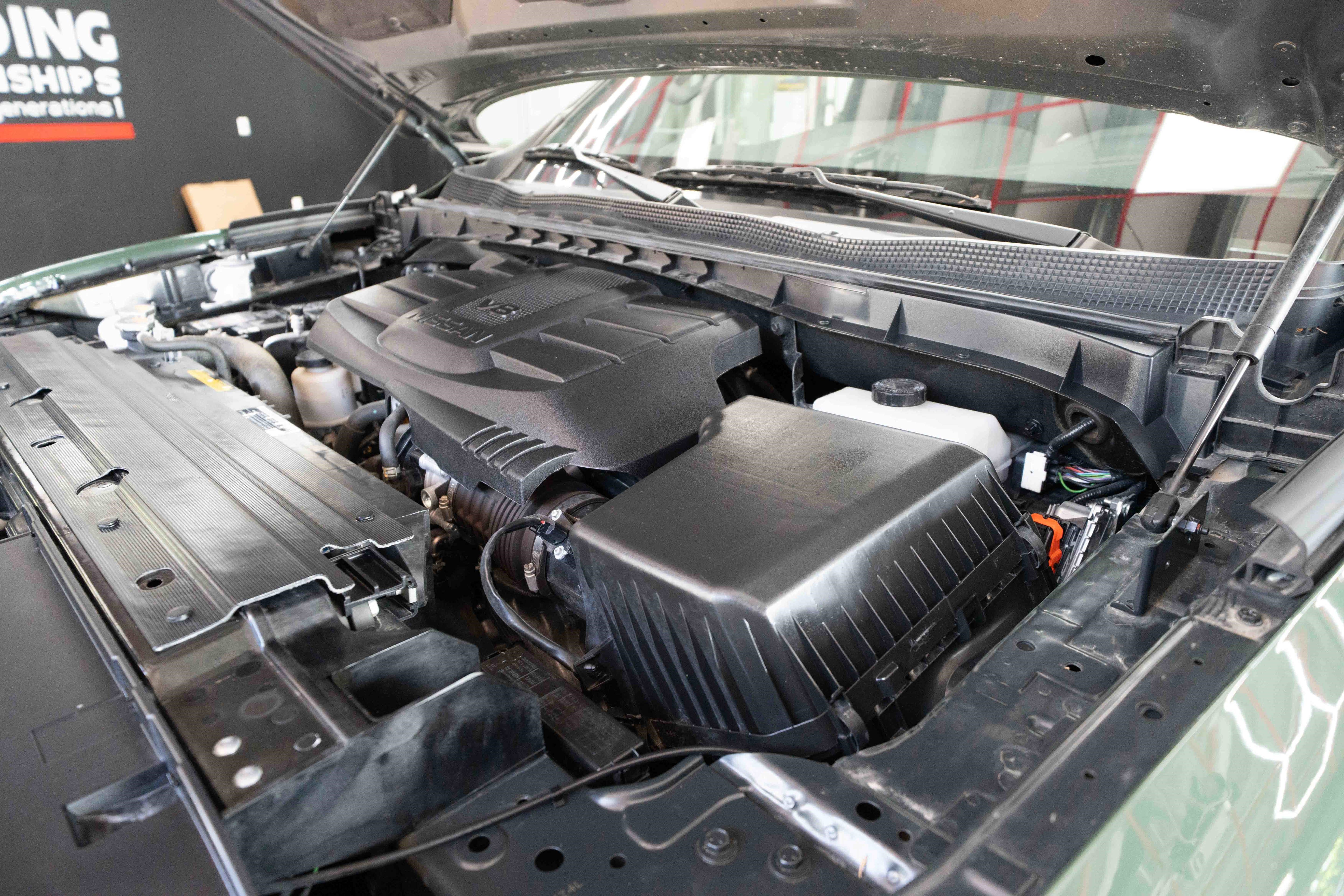 Used 2024 Nissan Titan SV w/ SV Bronze Edition Package RWD image 29