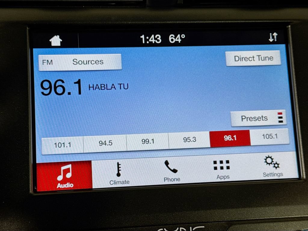 Used 2019 Ford Fusion SE FWD image 27