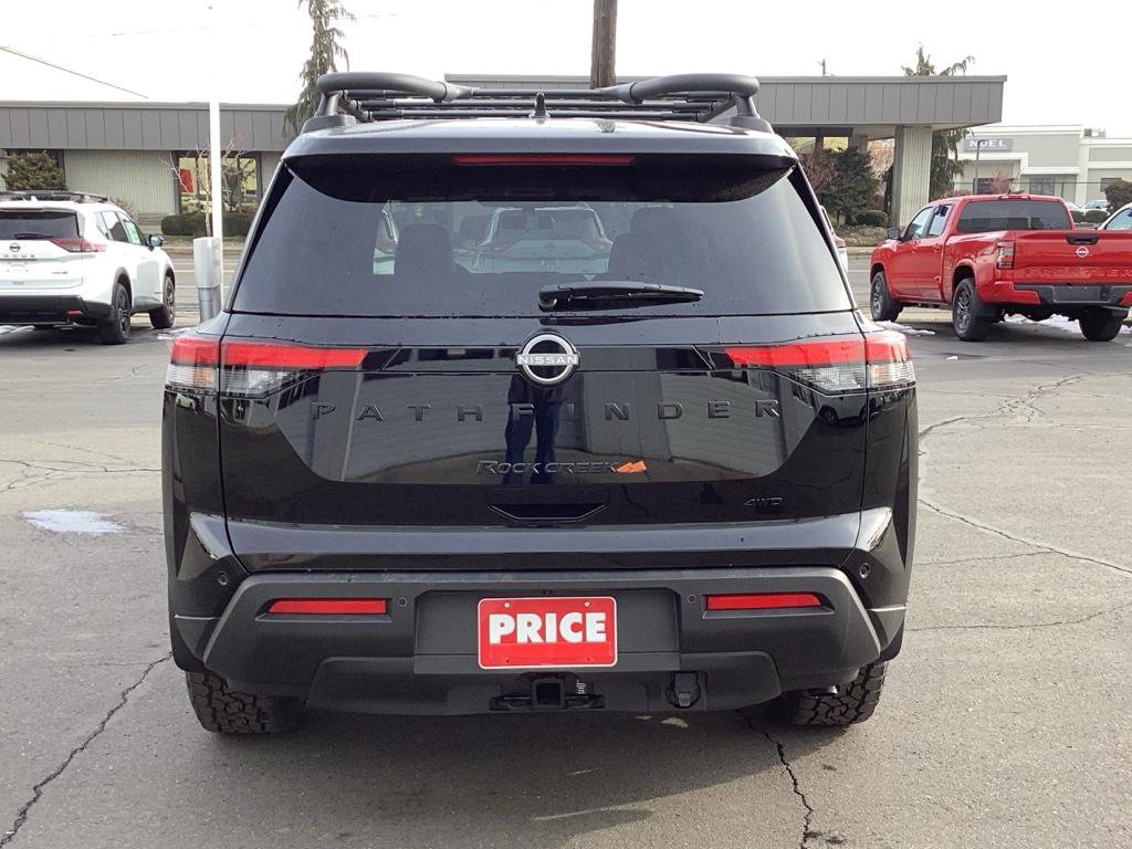 New 2025 Nissan Pathfinder Rock Creek image 4