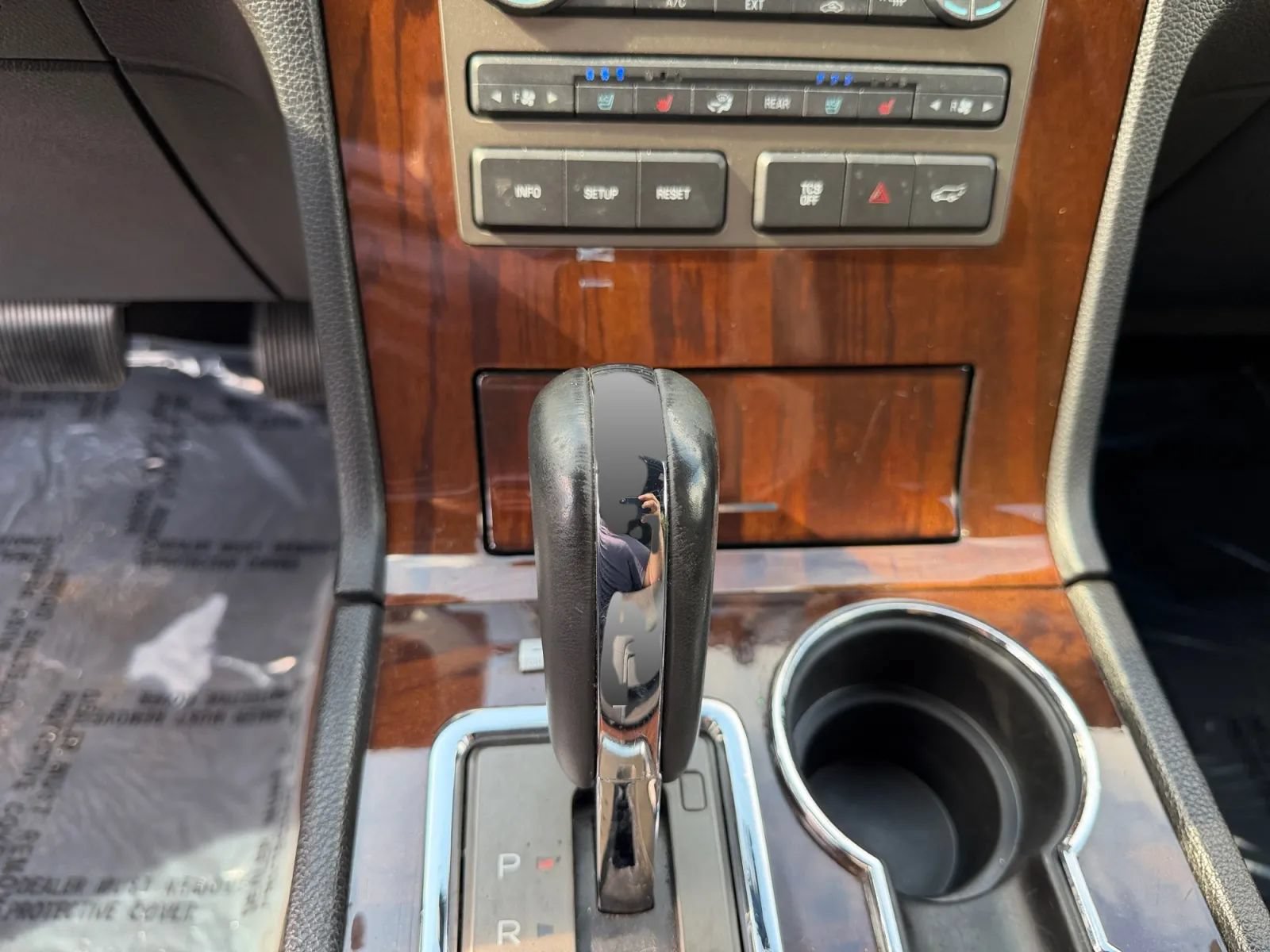 Used 2014 Lincoln Navigator 2WD image 12