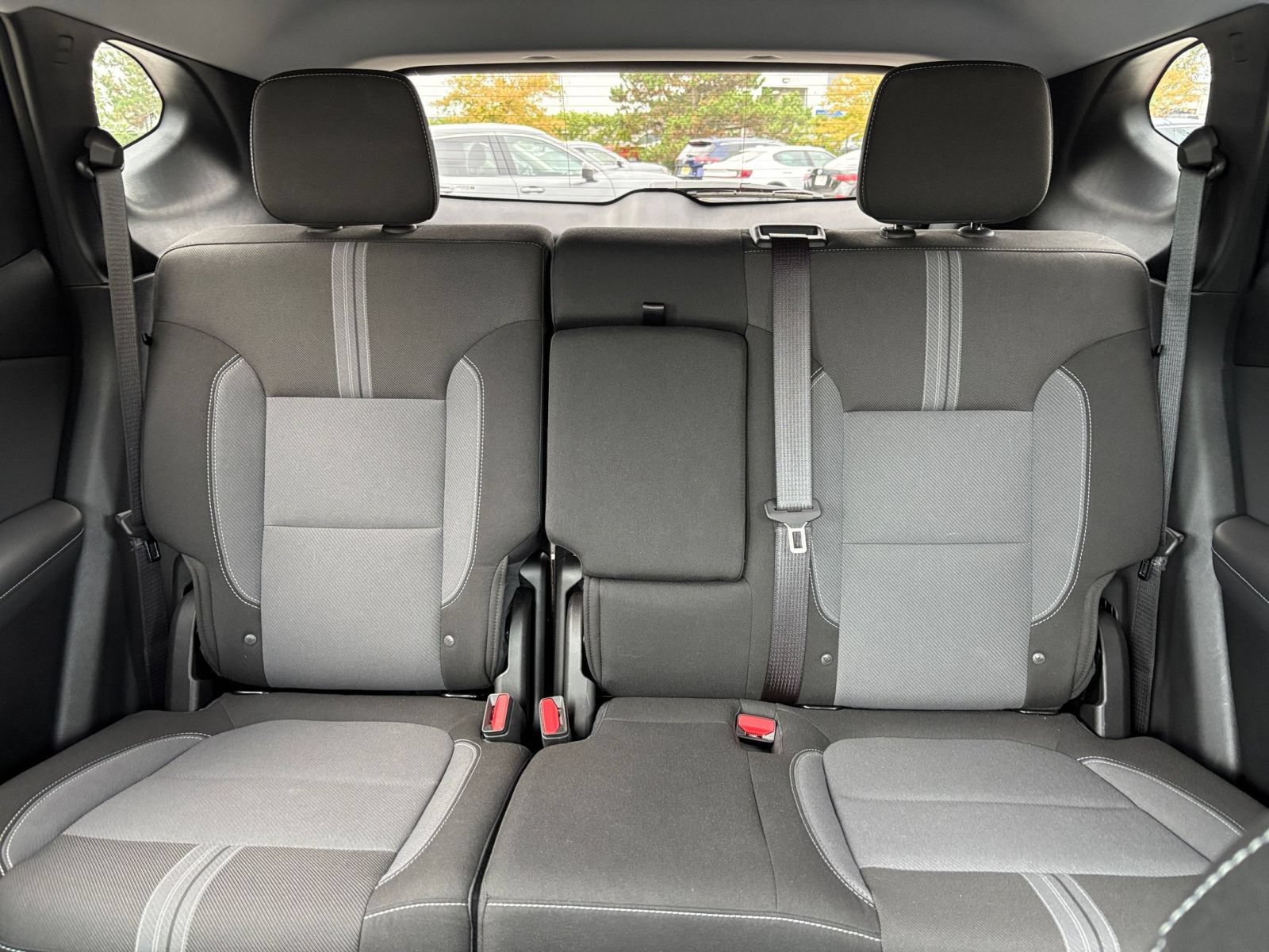 Used 2025 Chevrolet Blazer LT FWD image 39