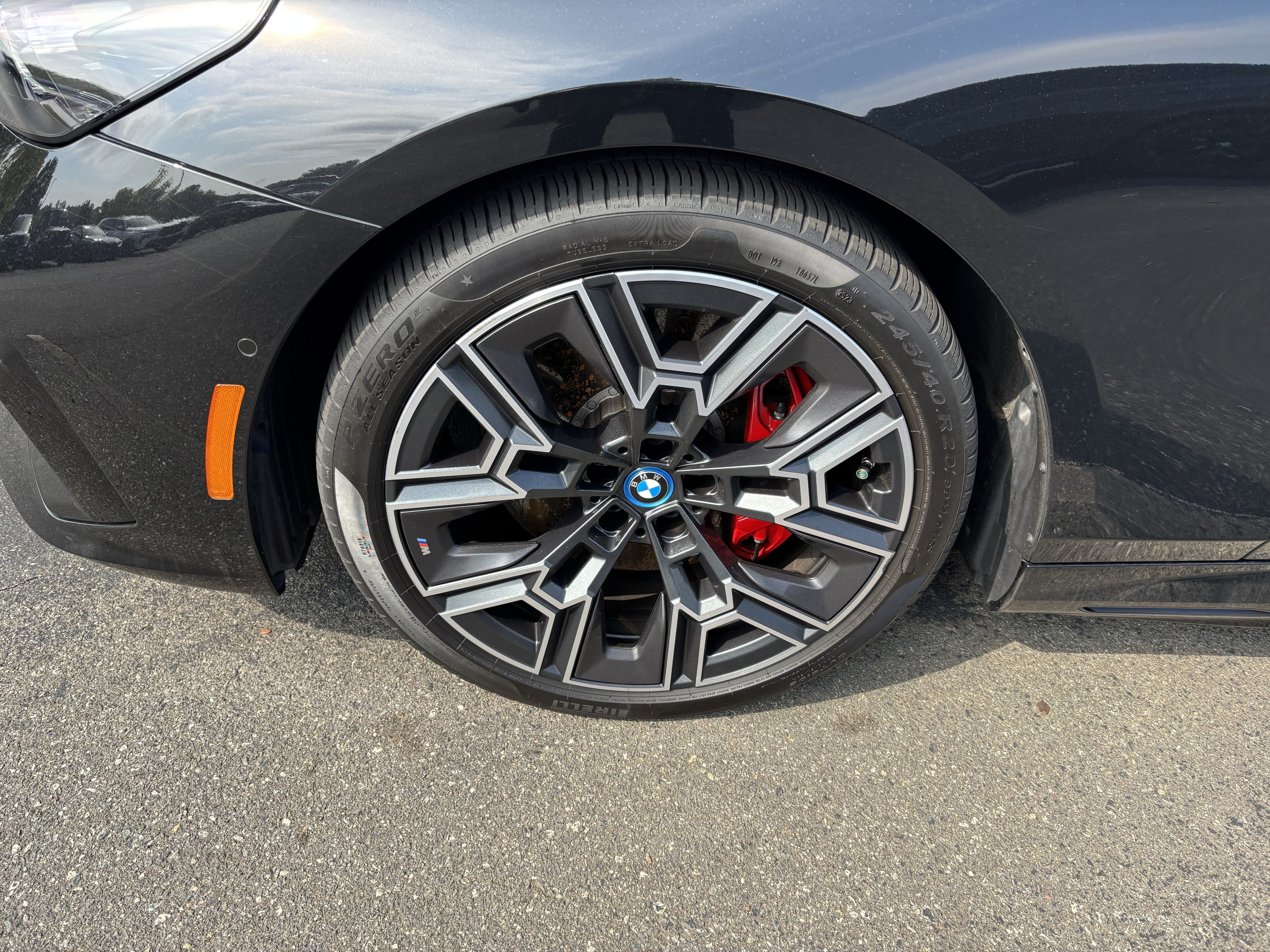 Certified 2024 BMW i5 eDrive40i w/ M Sport Package RWD image 13