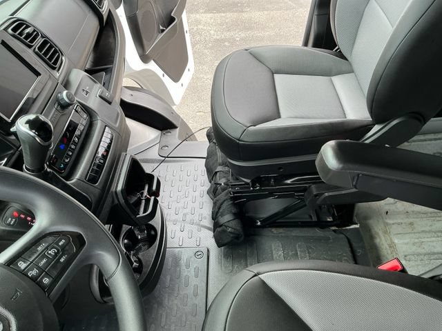 Used 2026 RAM ProMaster 2500 w/ Convenience Group FWD image 23