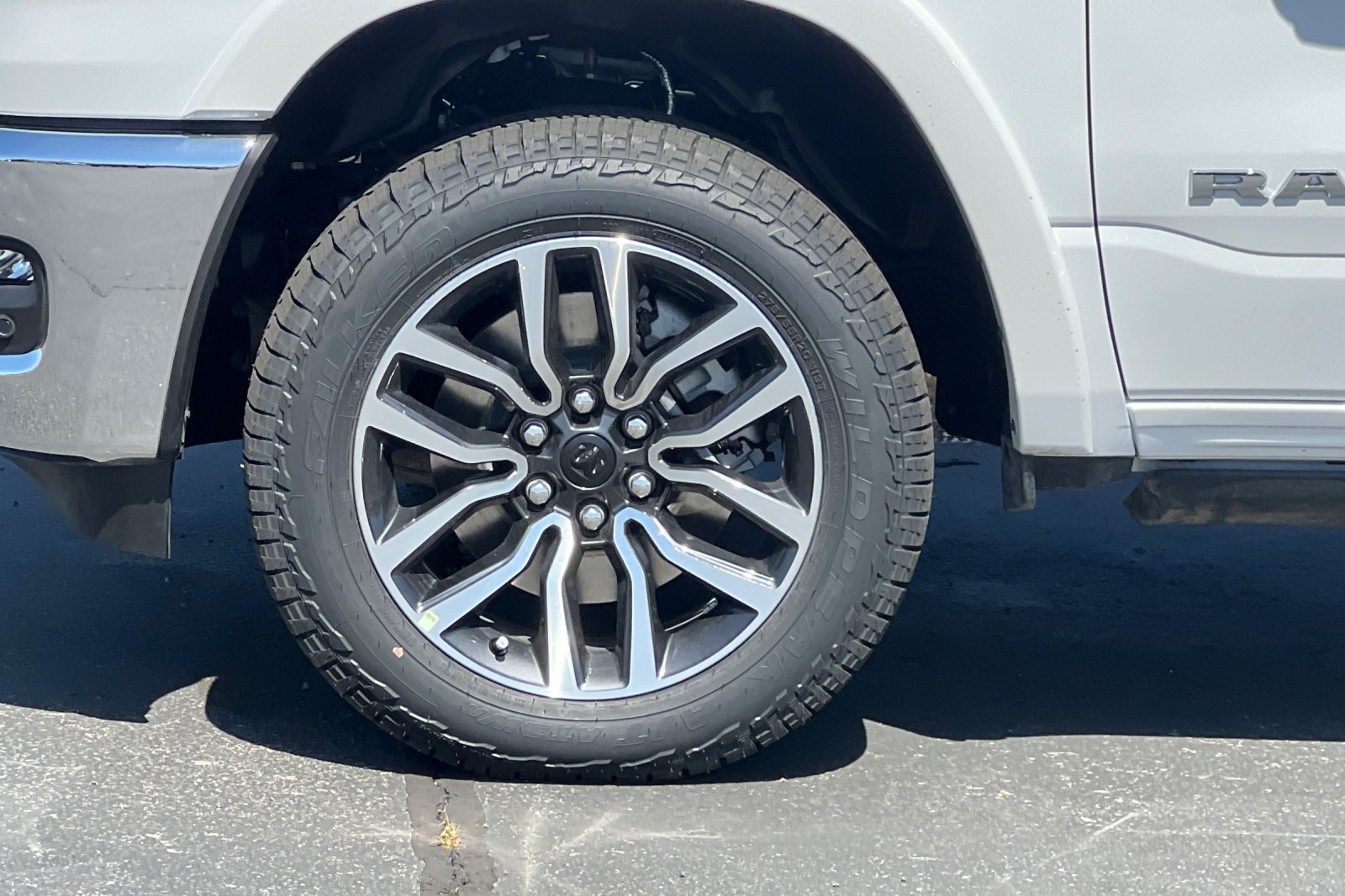 New 2026 RAM 1500 Limited AWD/4WD image 9