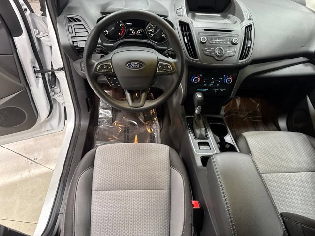Used 2017 Ford Escape SE AWD/4WD image 16