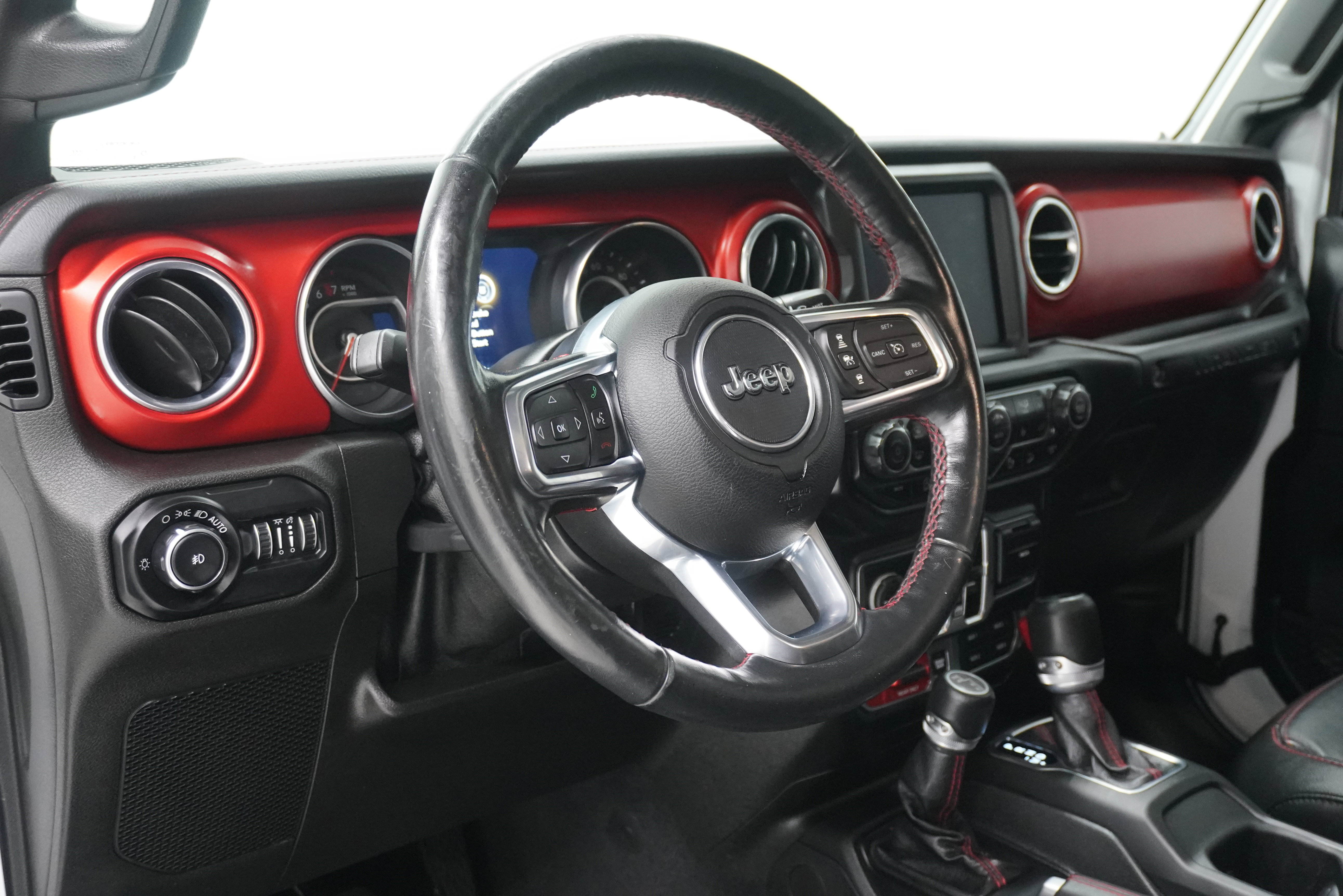 Used 2019 Jeep Wrangler Unlimited Rubicon AWD/4WD image 12