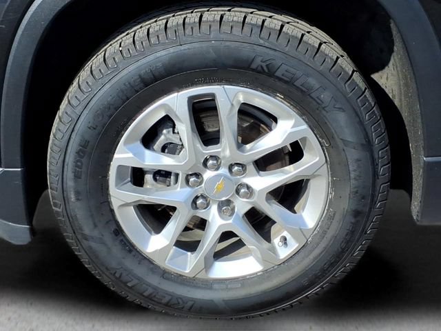 Used 2021 Chevrolet Traverse LT FWD image 9