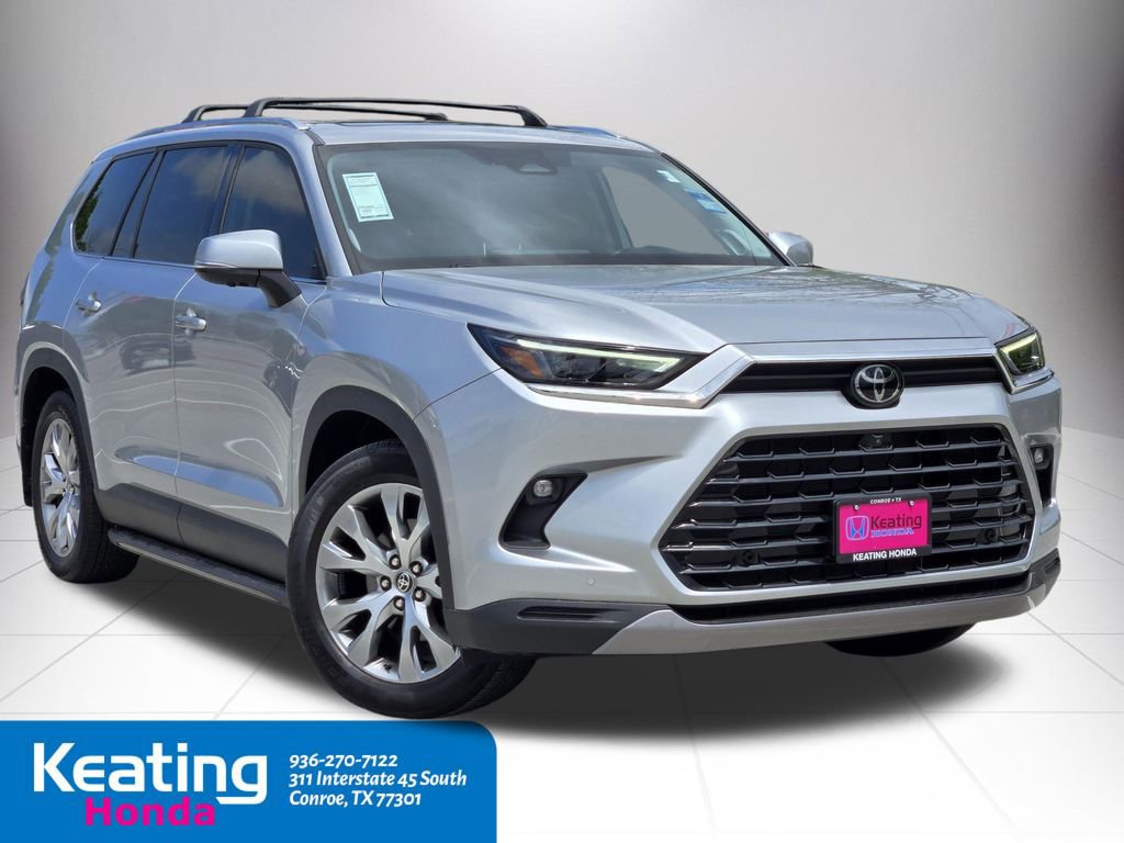 Used 2024 Toyota Grand Highlander Limited image 3