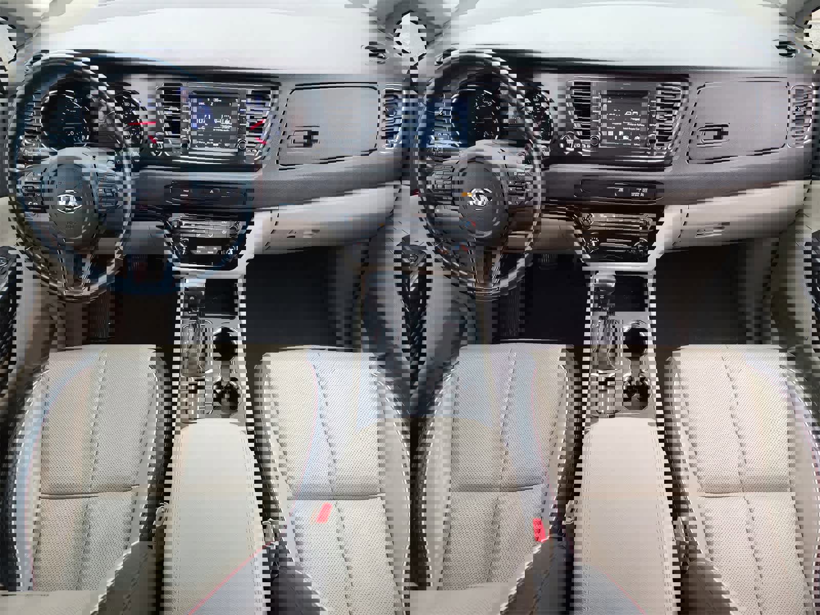 Used 2019 Kia Sedona EX image 24