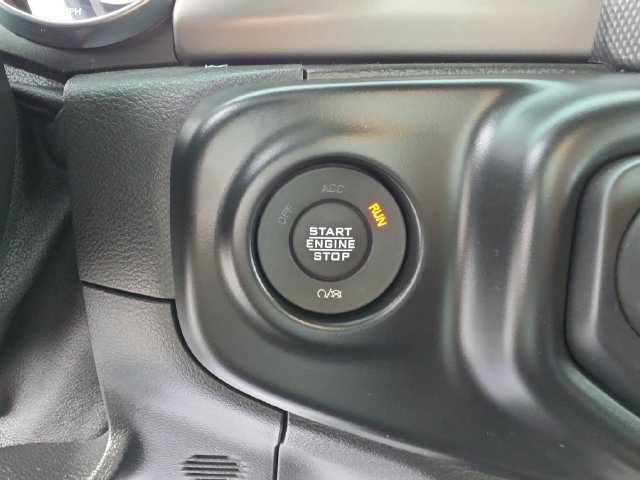 Used 2021 Jeep Gladiator Sport AWD/4WD image 28