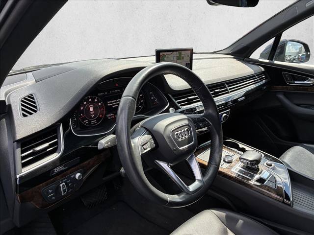 Used 2018 Audi Q7 3.0T Prestige w/ Prestige Package AWD/4WD image 10