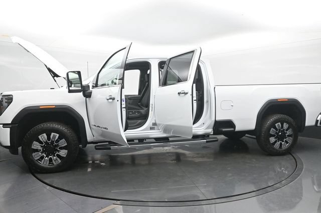 New 2026 GMC Sierra 2500 Denali w/ Denali Reserve Package AWD/4WD image 55