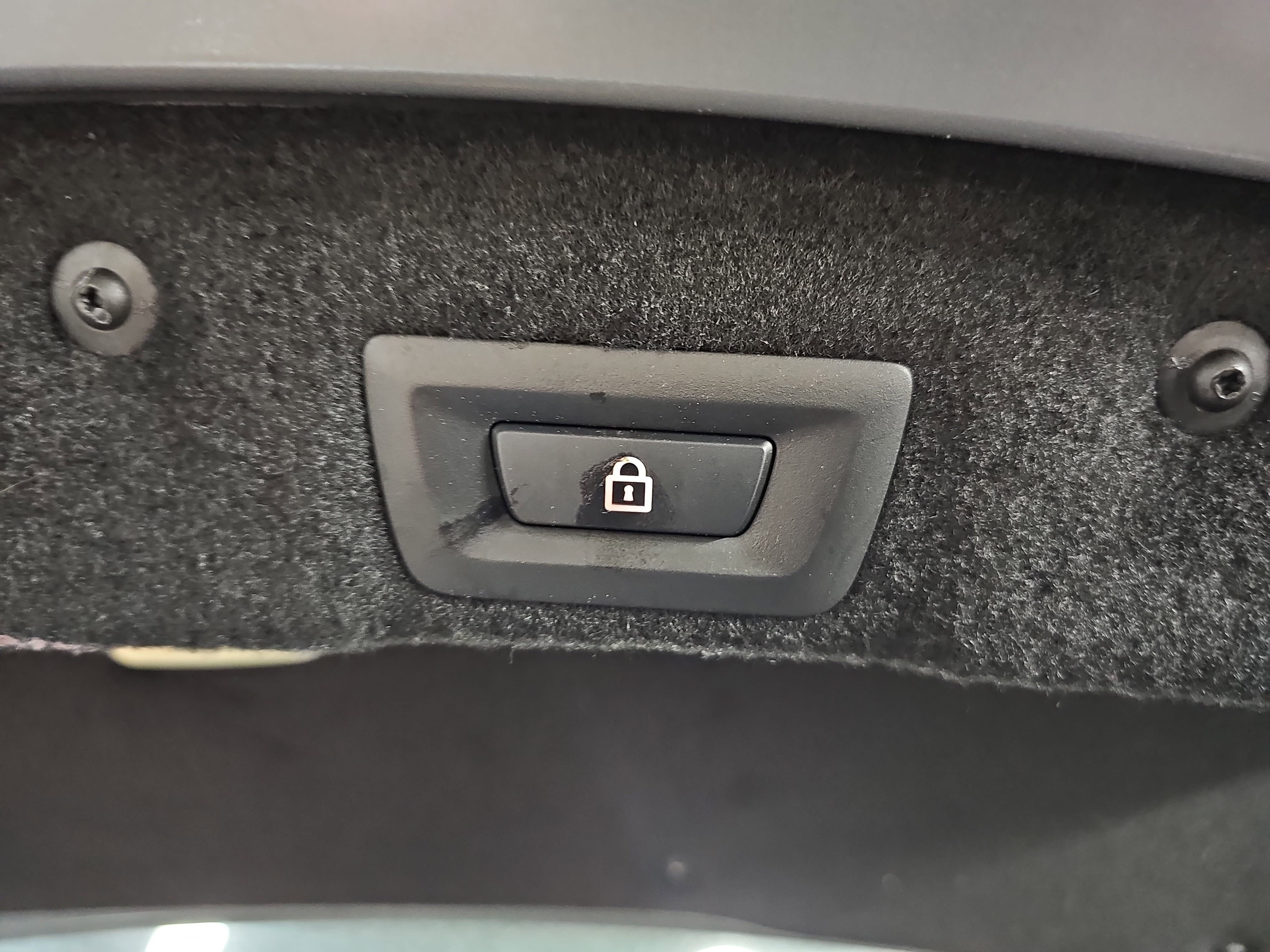 Used 2016 BMW 640i Gran Coupe image 14