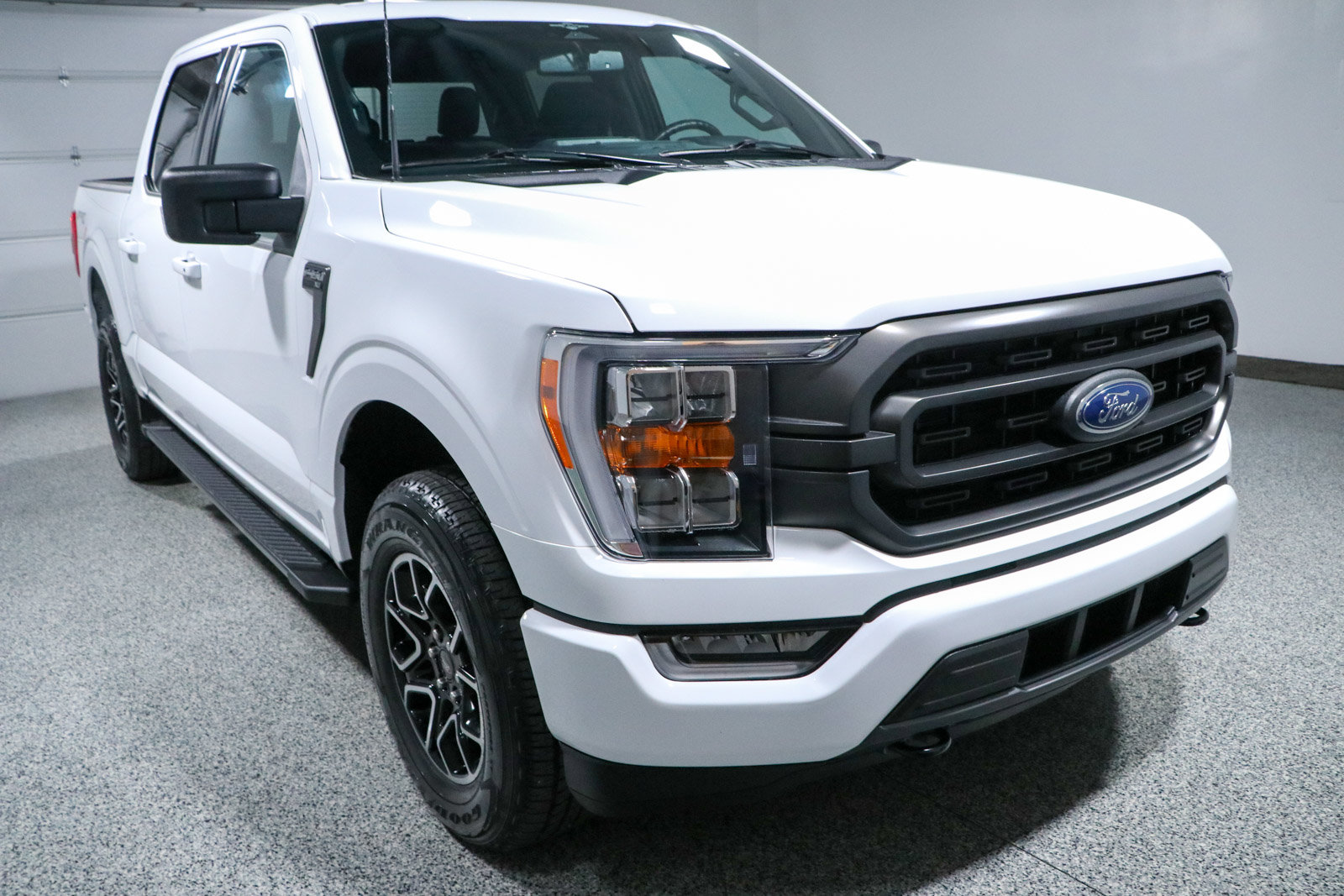 Used 2023 Ford F150 XLT w/ Equipment Group 302A High AWD/4WD image 5