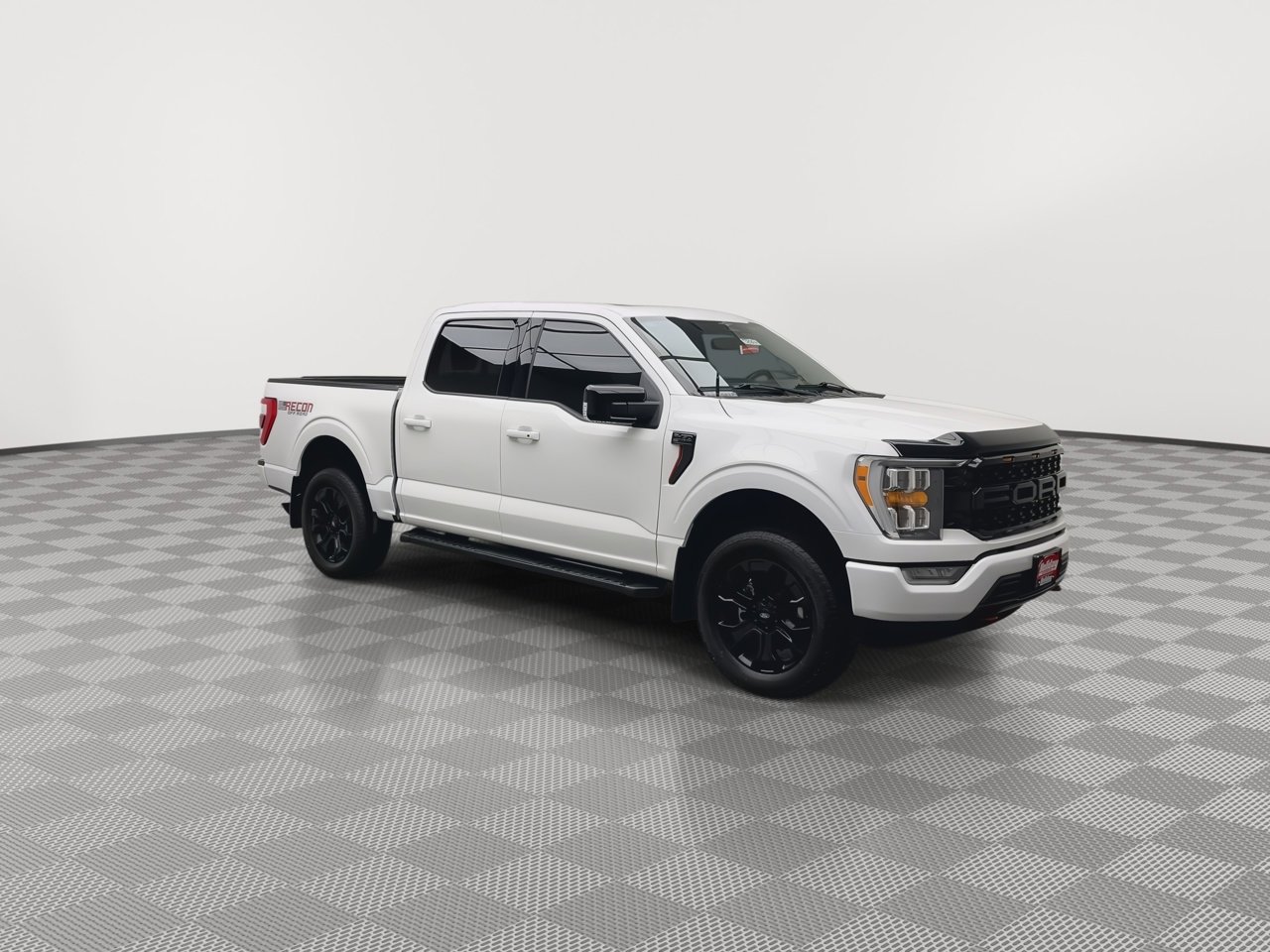 Used 2023 Ford F150 Lariat w/ Max Trailer Tow Package image 40