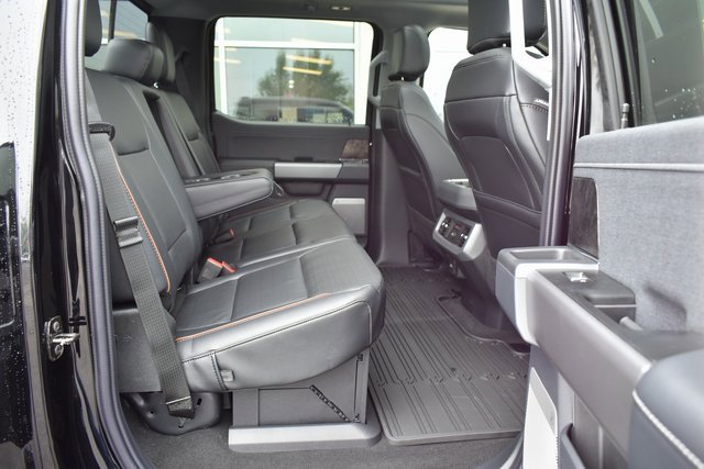 New 2025 Ford F250 Lariat w/ Lariat Ultimate Package image 51