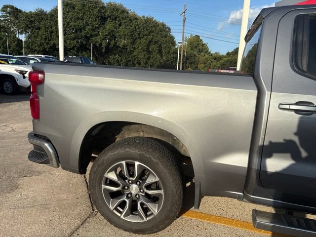 Used 2021 Chevrolet Silverado 1500 LT w/ Z71 Off-Road Package AWD/4WD image 8