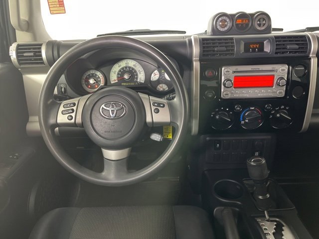 Used 2013 Toyota FJ Cruiser 4WD image 7