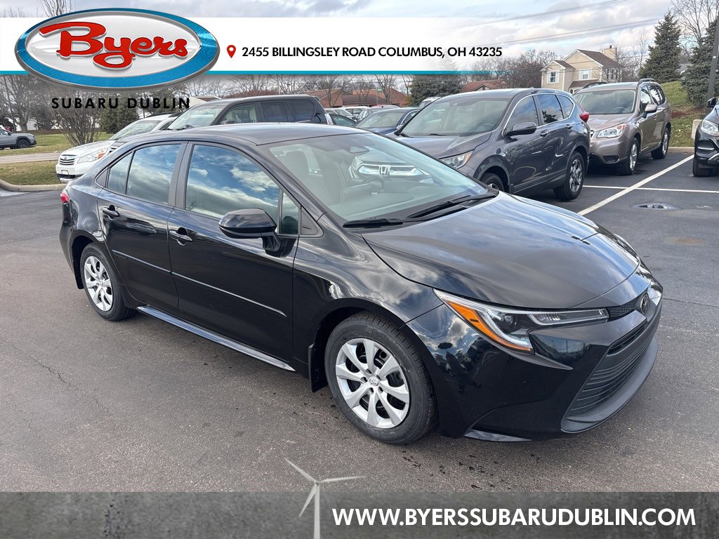 Used 2023 Toyota Corolla LE image 1
