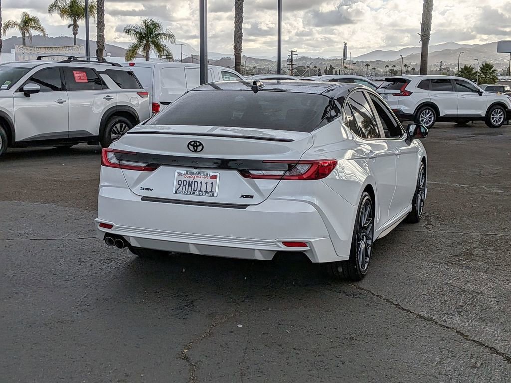 Used 2025 Toyota Camry XSE FWD image 9