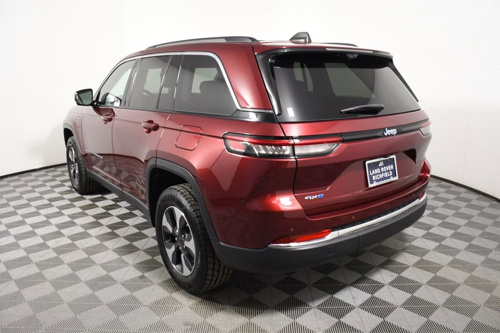 Used 2022 Jeep Grand Cherokee Limited 4xe w/ Luxury Tech Group II image 4