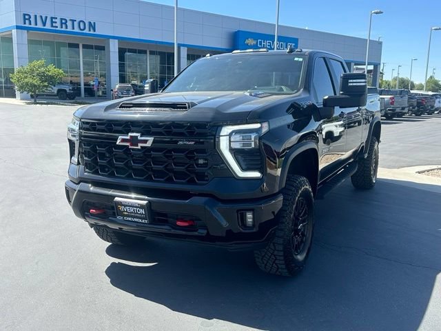 Certified 2024 Chevrolet Silverado 2500 ZR2 w/ Technology Package AWD/4WD image 12