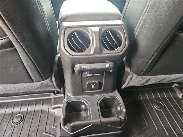 Used 2021 Jeep Wrangler Unlimited Sahara image 17