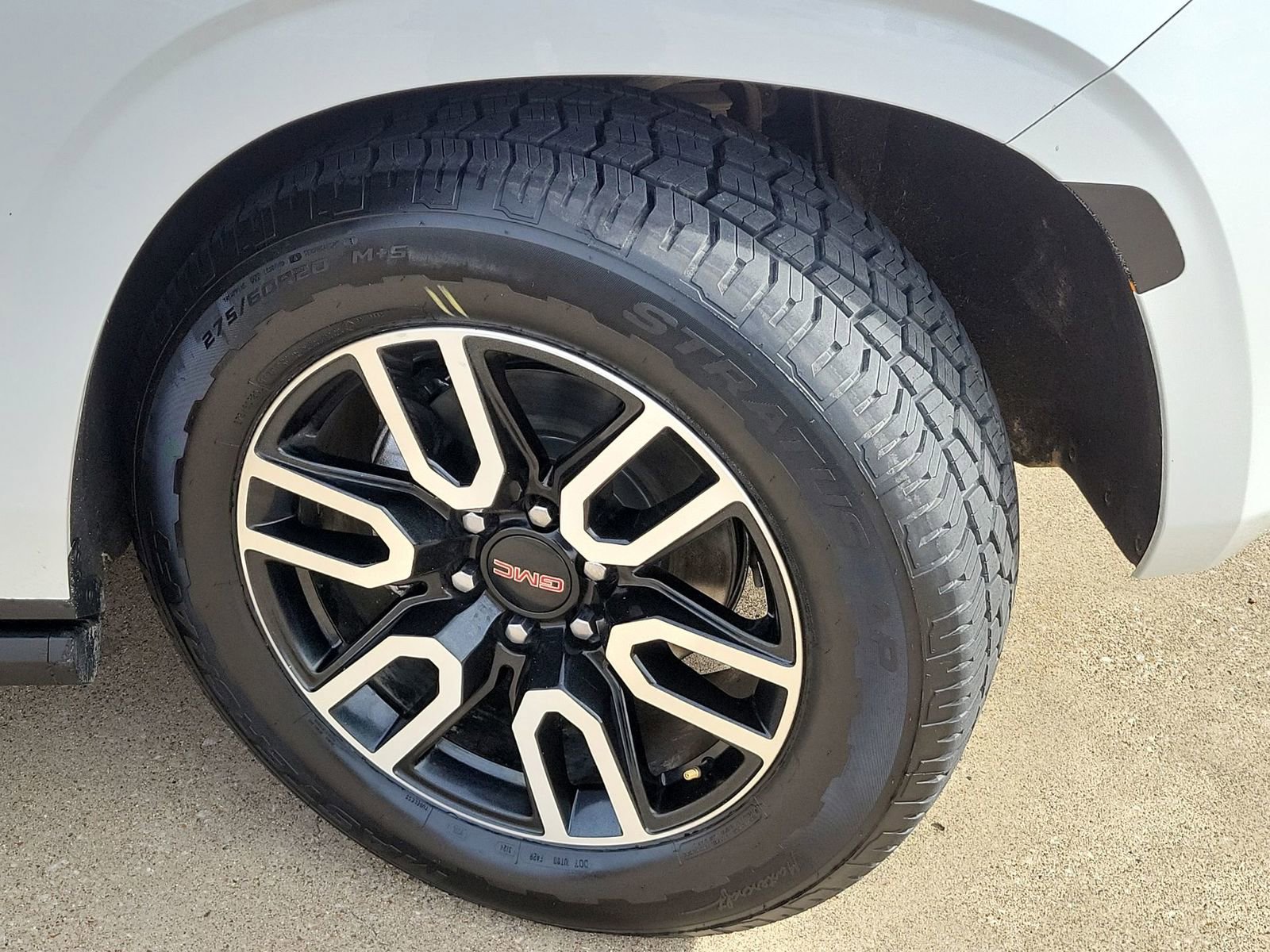 Certified 2023 GMC Yukon AT4 w/ AT4 Premium Plus Package image 34