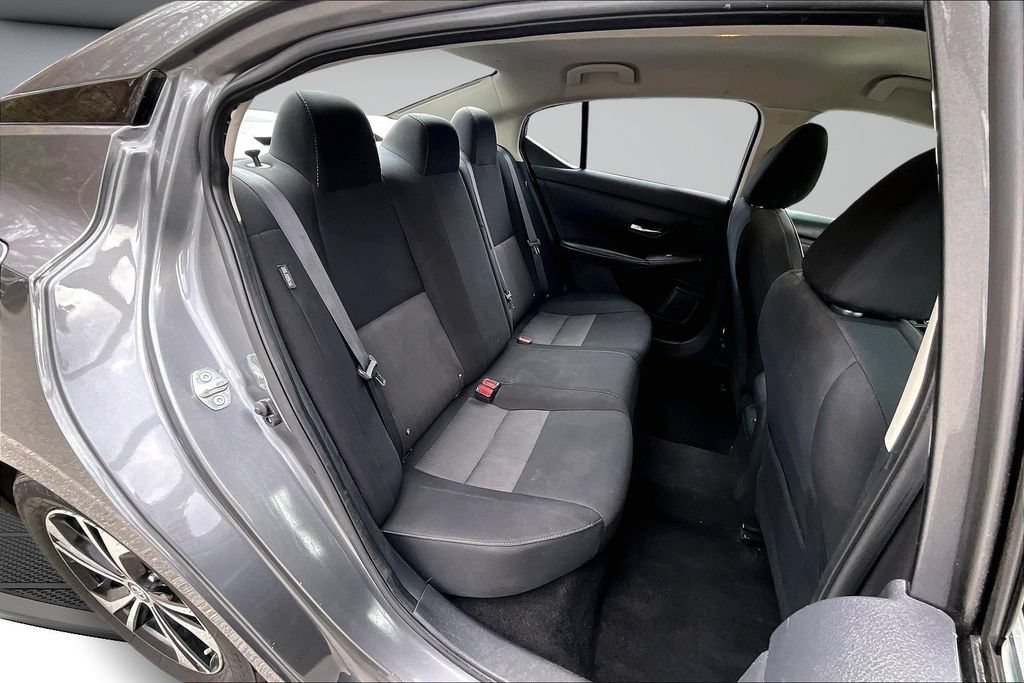 Used 2023 Nissan Sentra SV FWD image 25