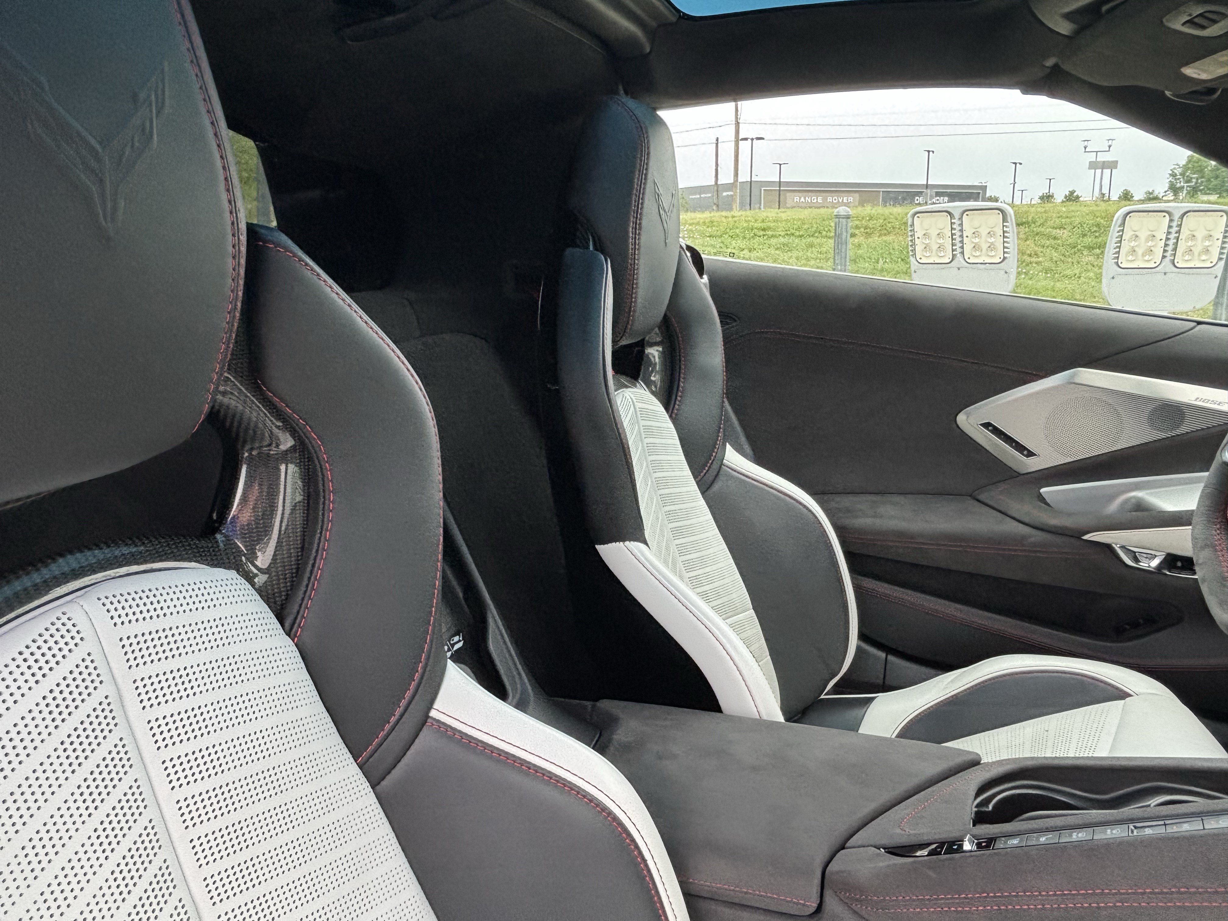 Used 2023 Chevrolet Corvette Stingray Premium Cpe RWD image 35