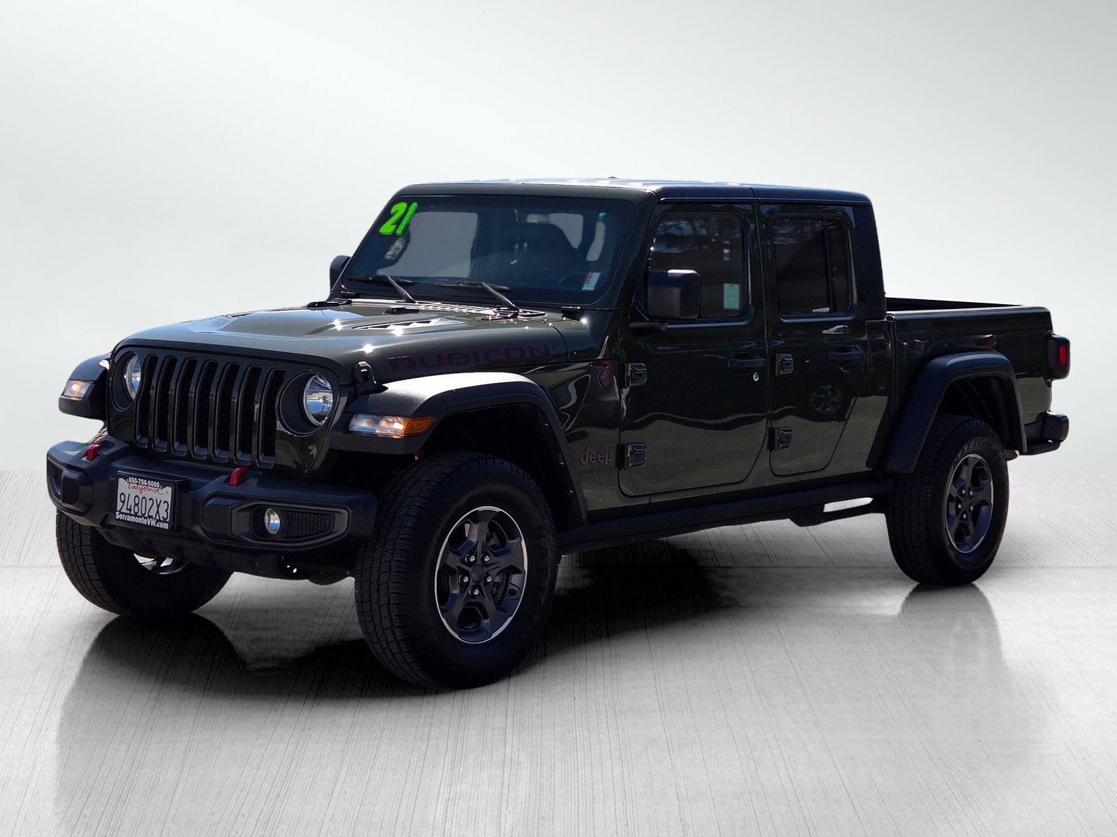 Used 2021 Jeep Gladiator Rubicon w/ Cold Weather Group AWD/4WD image 8