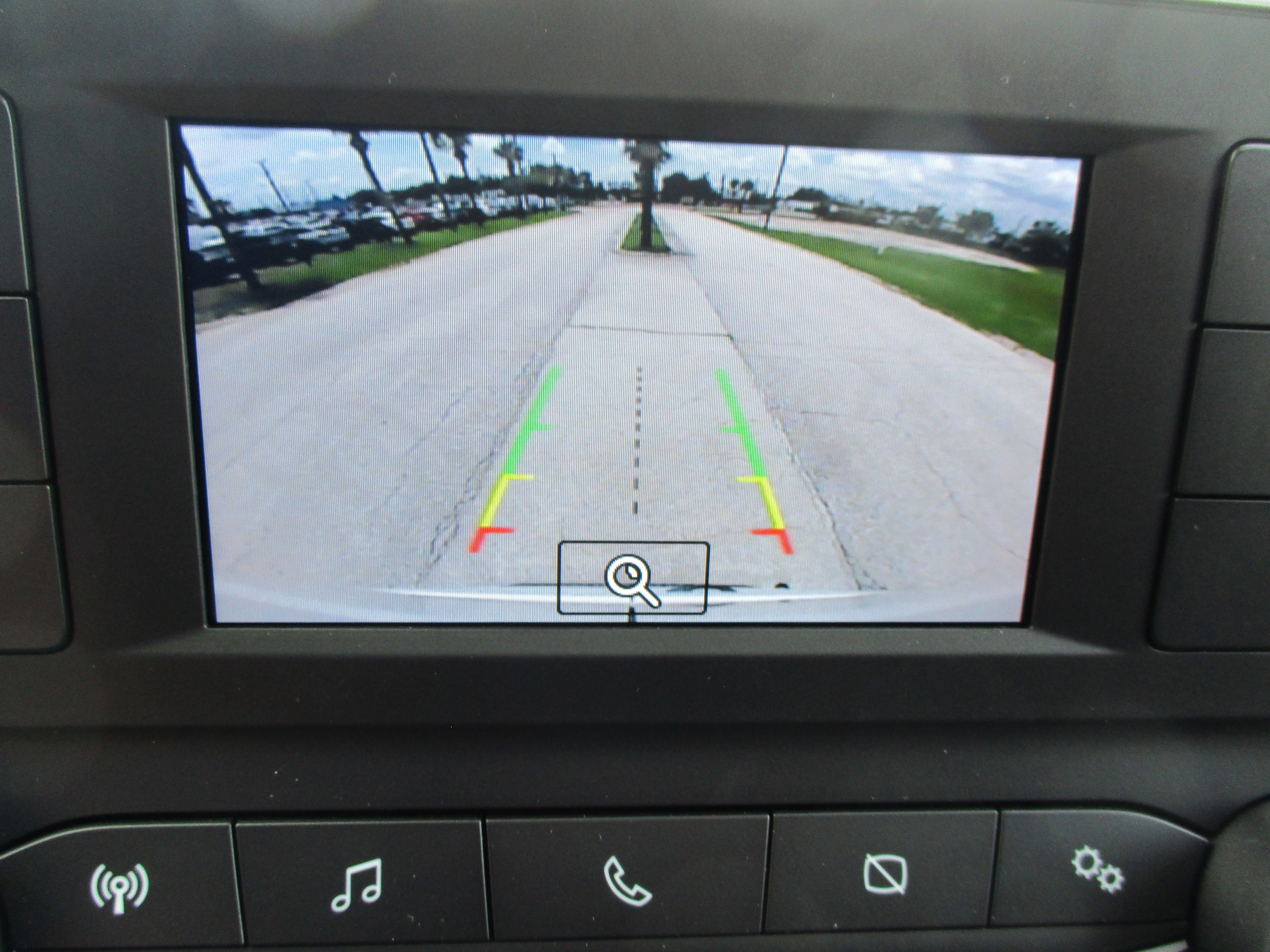 New 2025 Ford Transit 250 148 Medium Roof image 13