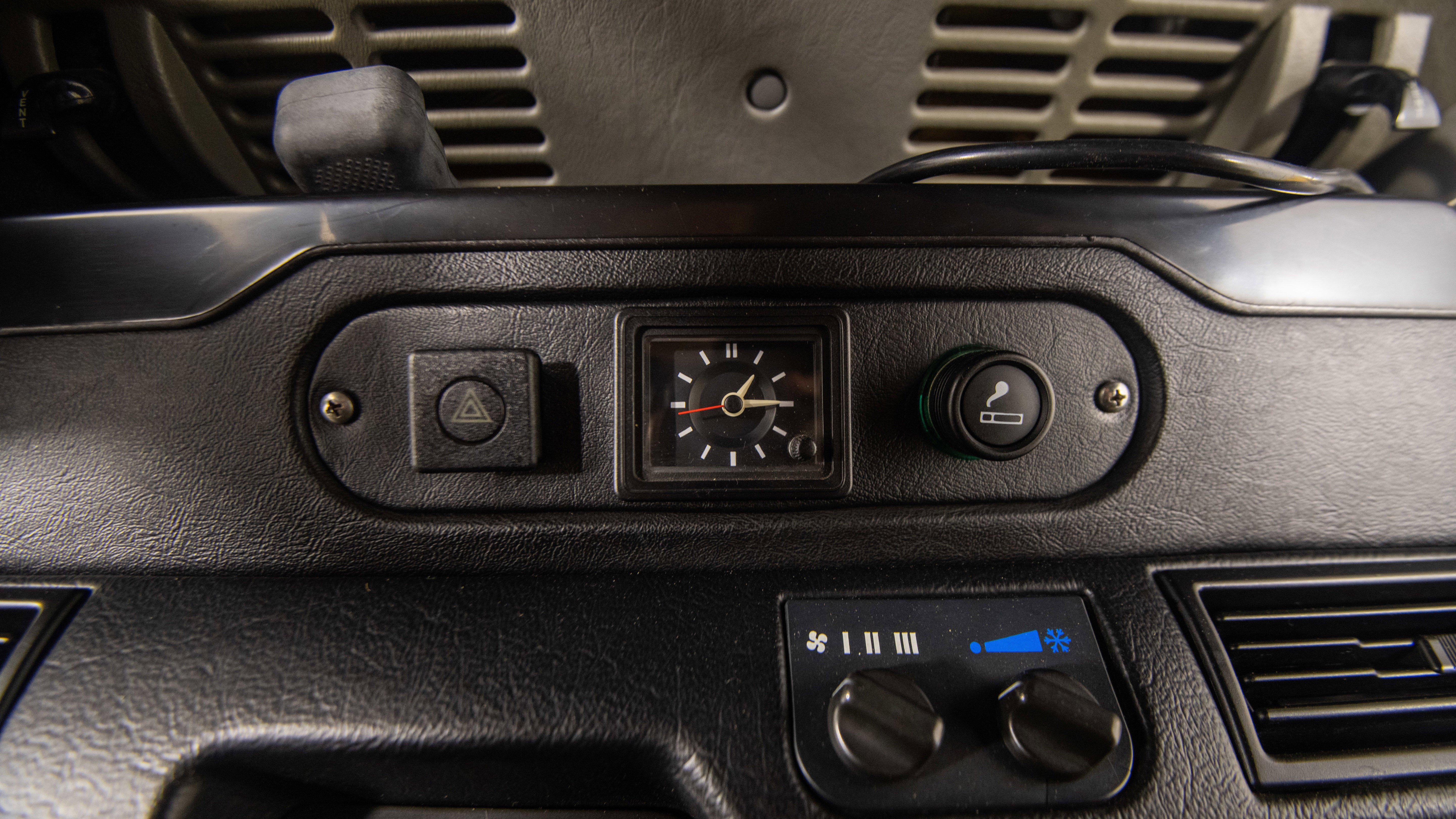 Used 1997 Land Rover Defender 90 AWD/4WD image 51