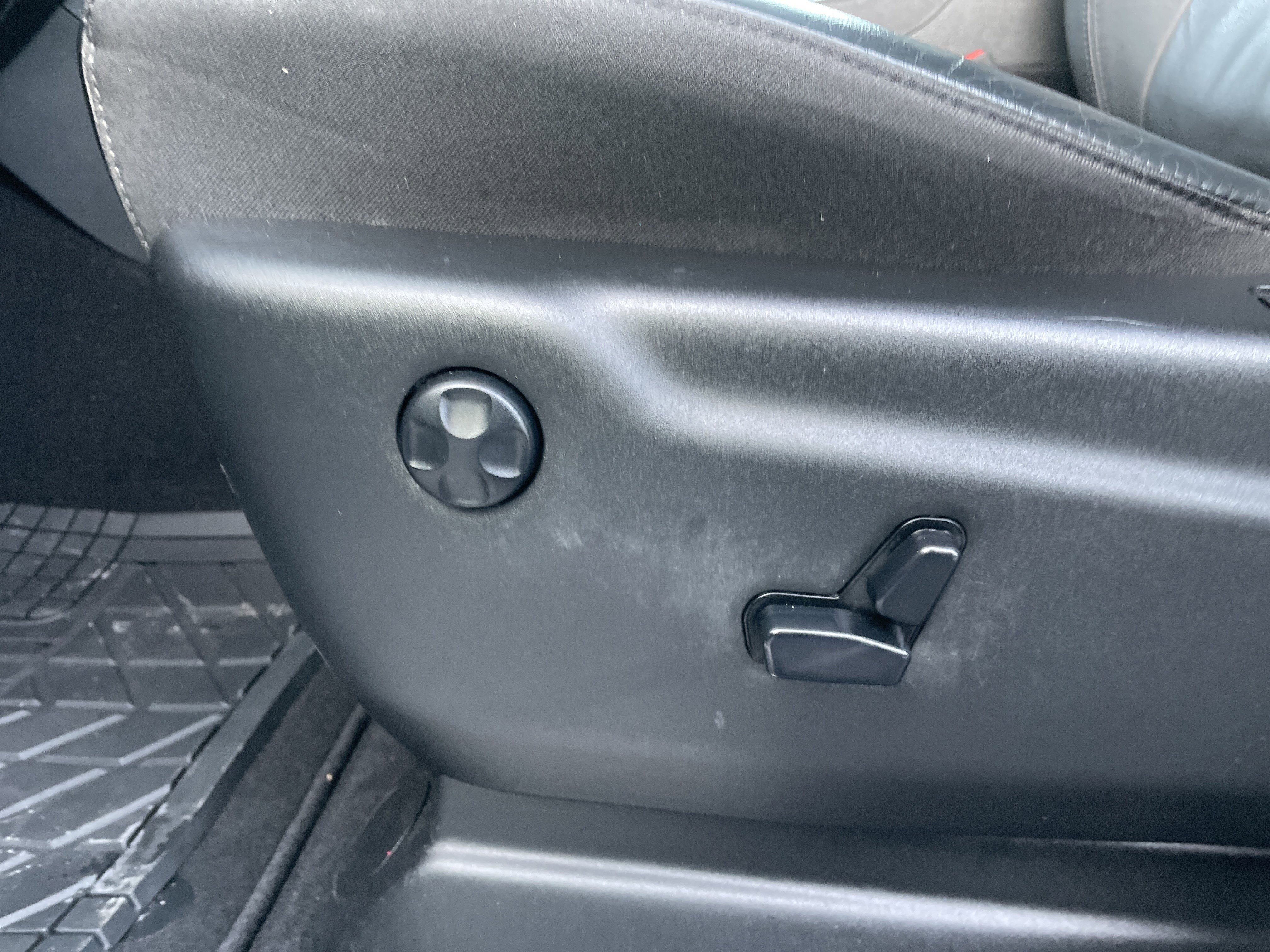 Certified 2020 Dodge Durango GT image 40