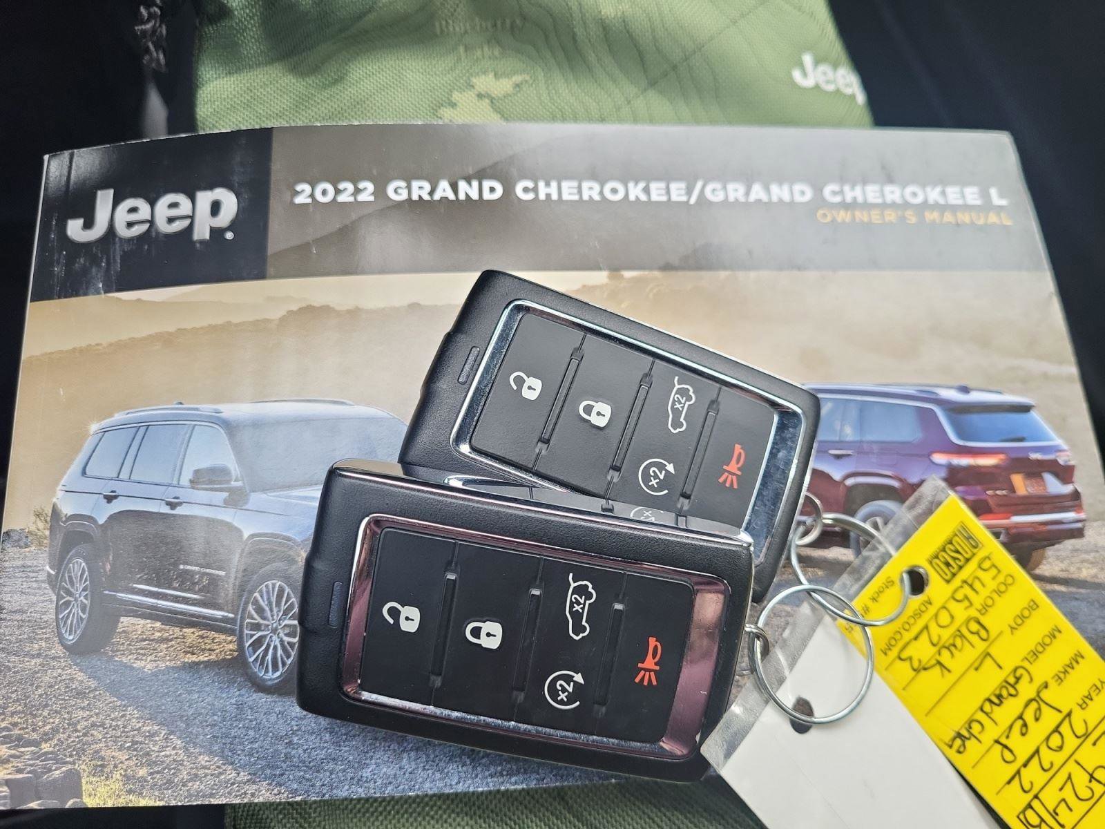 Used 2022 Jeep Grand Cherokee L Limited image 33