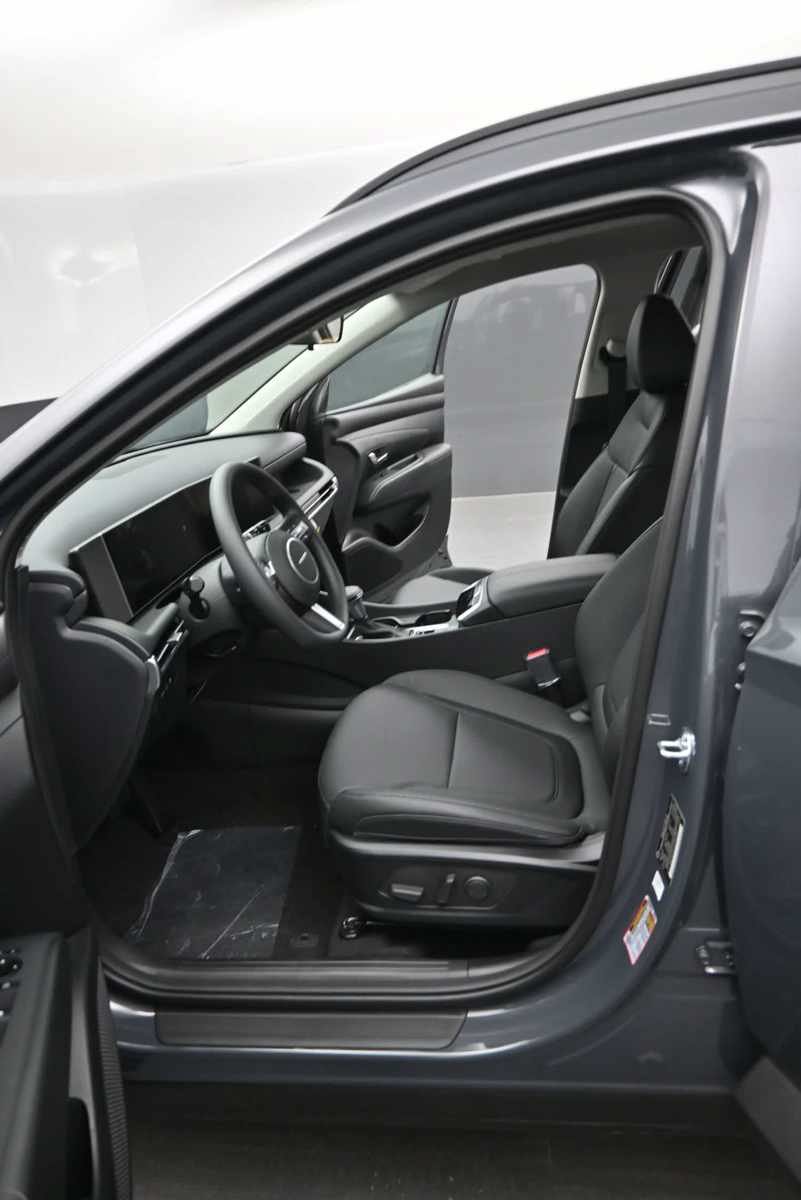 New 2026 Hyundai Tucson SEL Plus AWD/4WD image 16