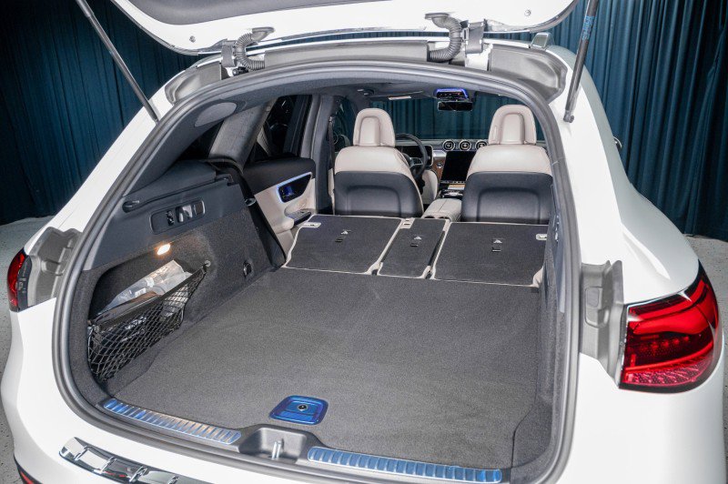 Certified 2026 Mercedes-Benz GLC 300 image 7