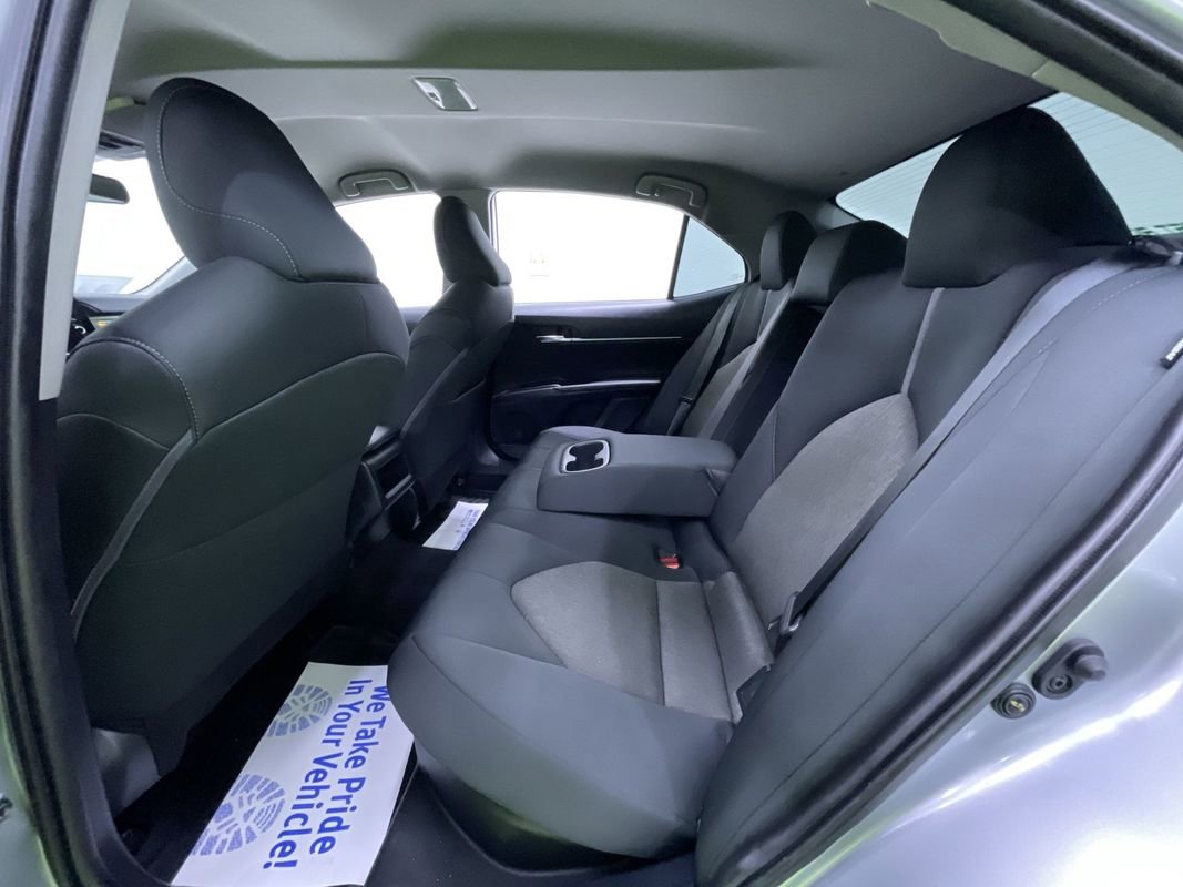 Used 2022 Toyota Camry LE image 24