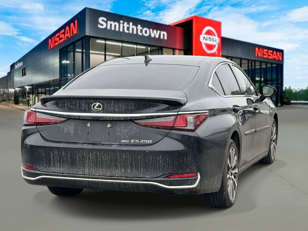 Used 2021 Lexus ES 250 w/ Premium Package image 4