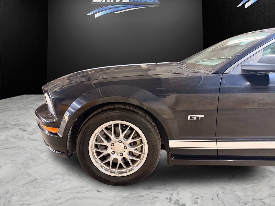 Used 2007 Ford Mustang GT RWD image 9