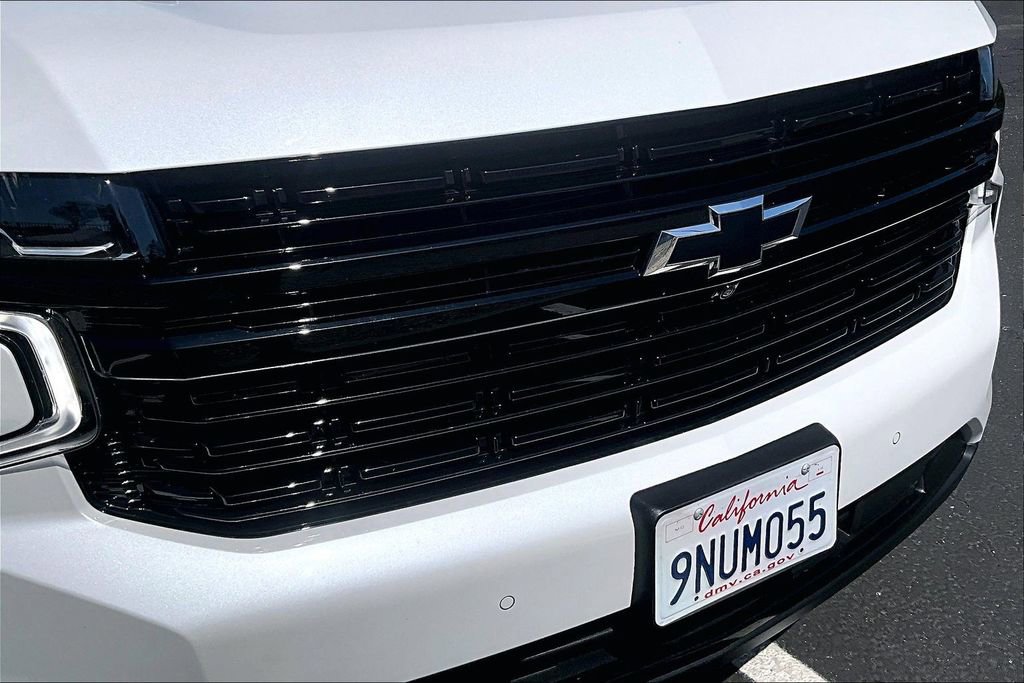 Used 2024 Chevrolet Tahoe RST w/ Luxury Package AWD/4WD image 25