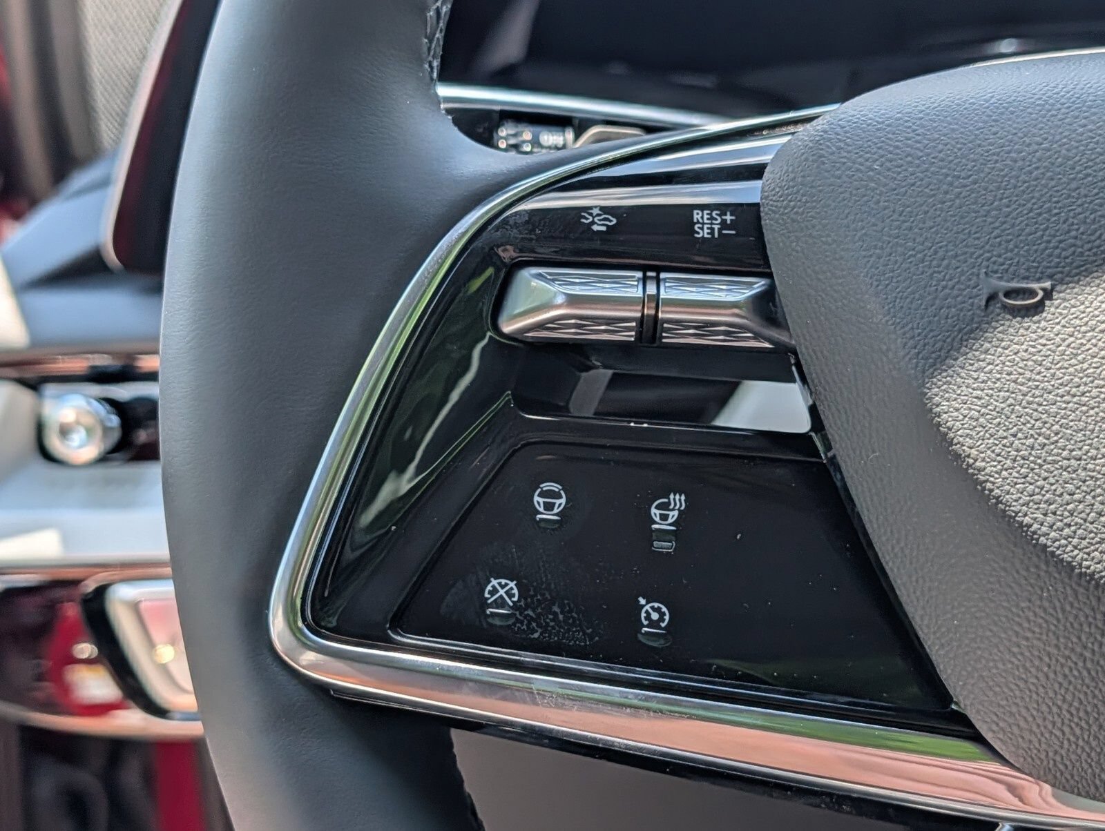New 2026 Cadillac Optiq Luxury 1 AWD/4WD image 35